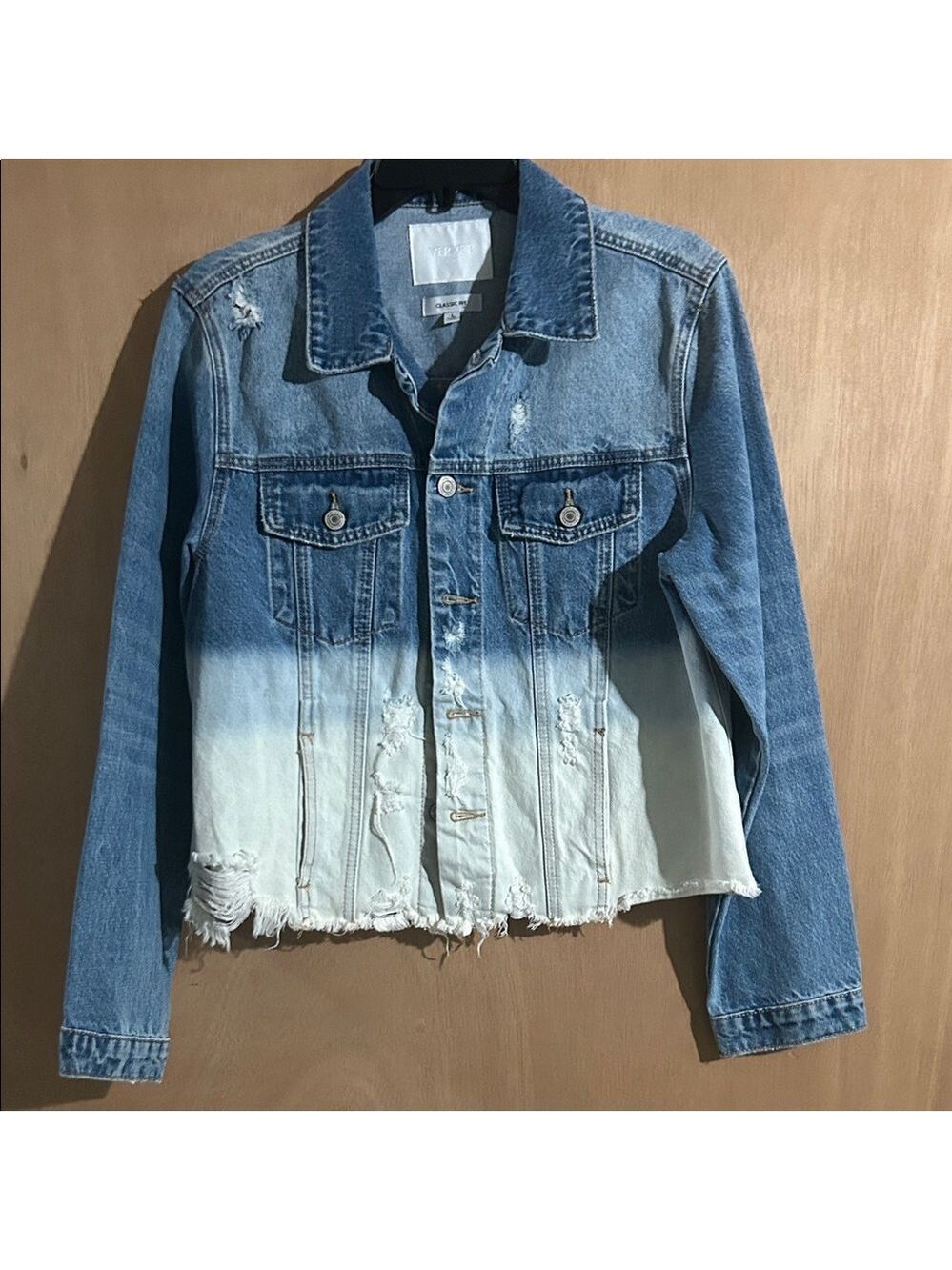 Vervet Women's Two-Tone Distressed Denim Jacket